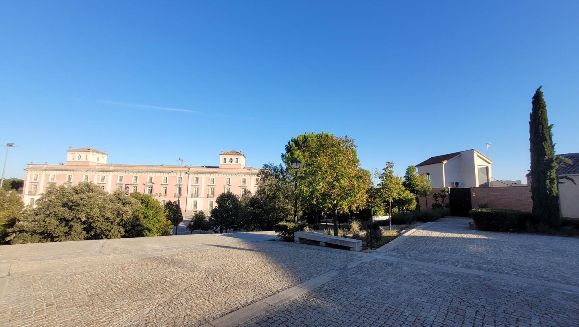 El Torreon Del Palacio Boadilla del Monte Exterior foto